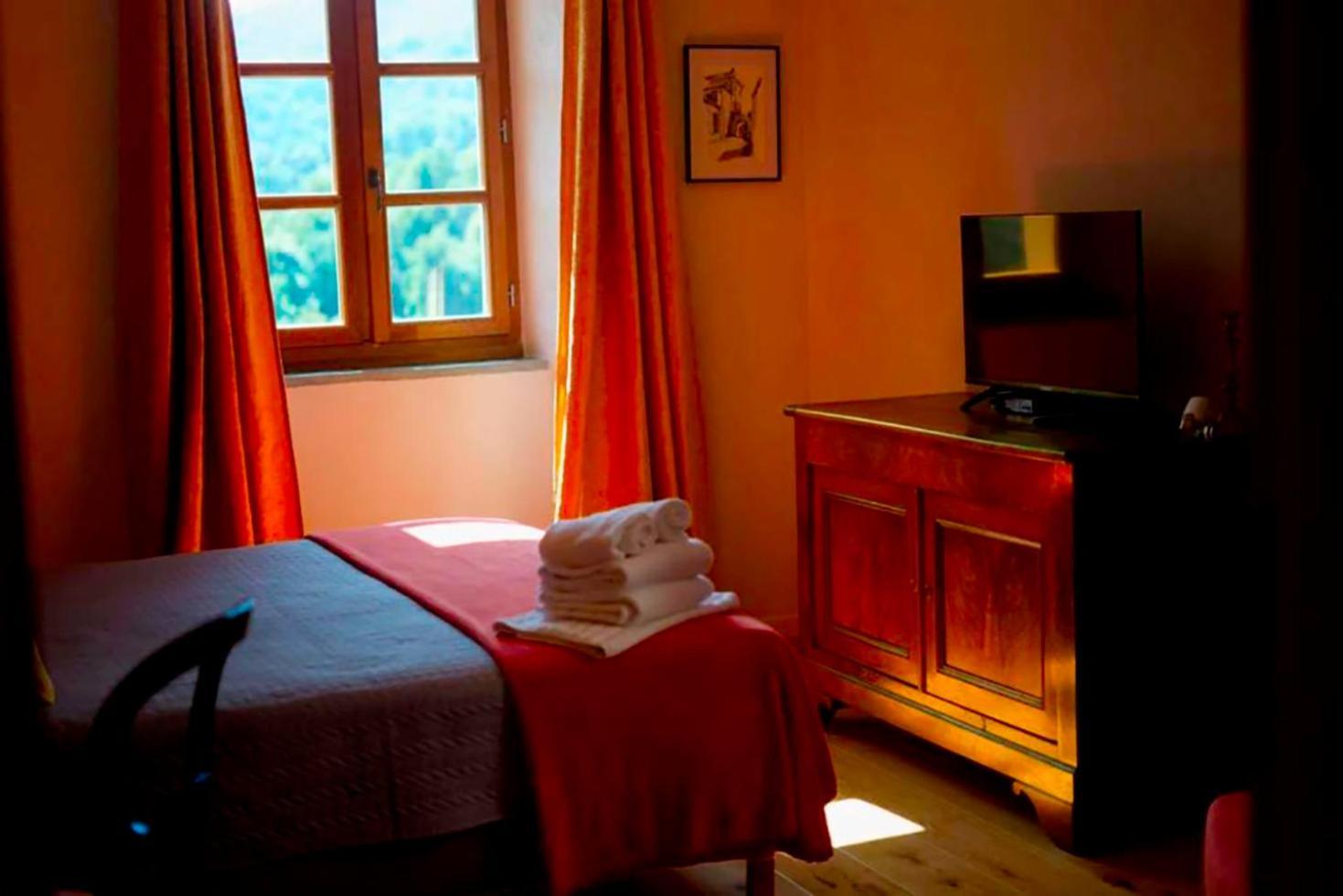 Casa Surgente Bed and Breakfast Carcheto Exteriör bild